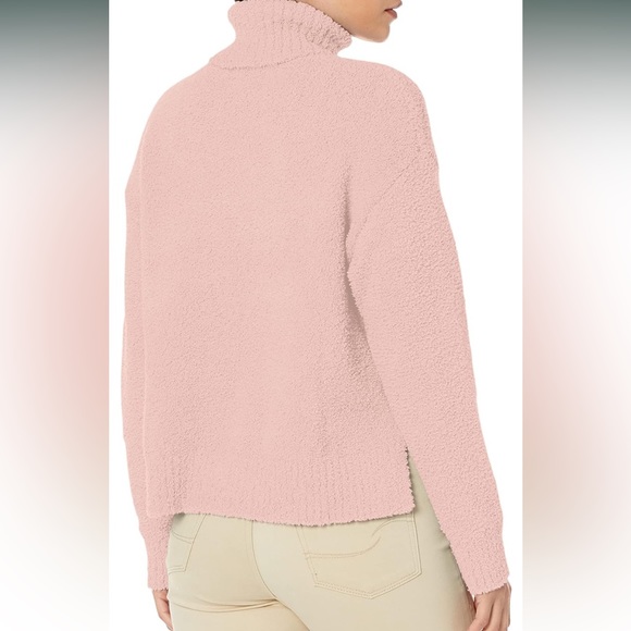 Ugg Ylonda Turtleneck Sweater - Picture 2 of 2